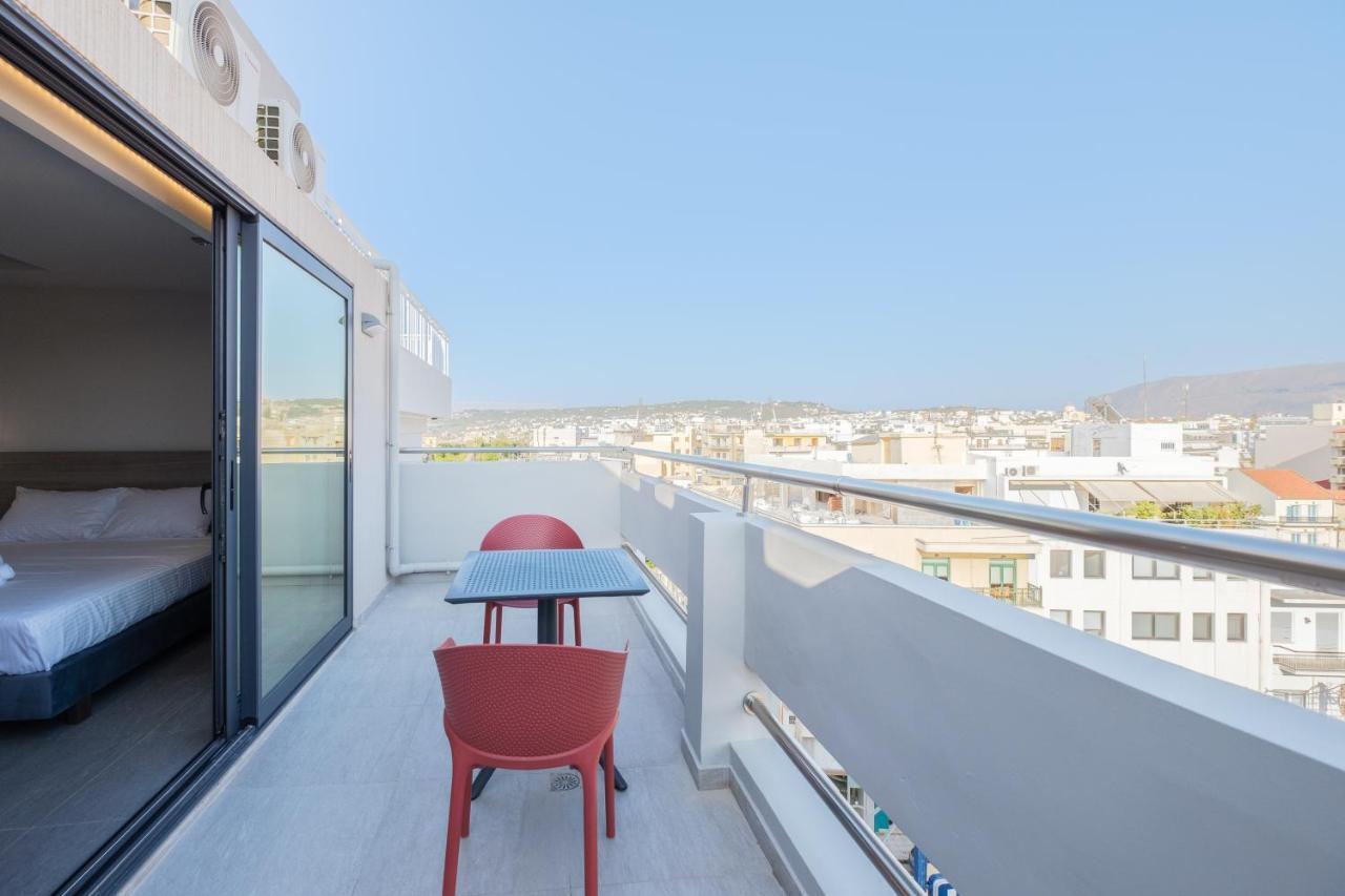 Sky-high 70sqm Penthouse W. Stunning Views - 05 * Khania