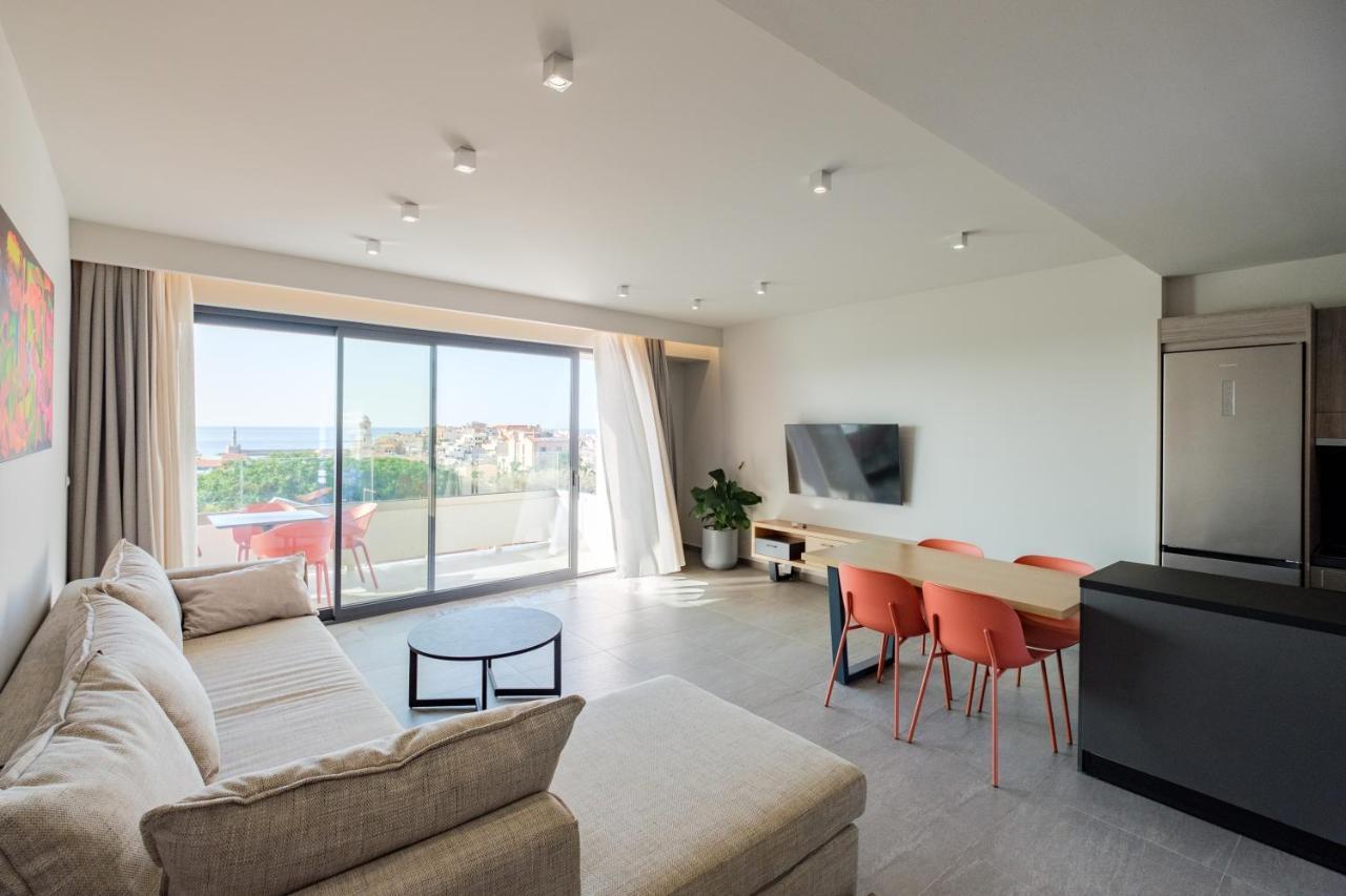 Sky-high 70sqm Penthouse W. Stunning Views - 05 Leilighet